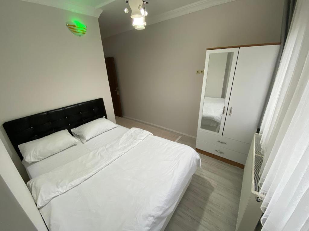 ウズンギョル Talipoglu Apartアパートホテル エクステリア 写真